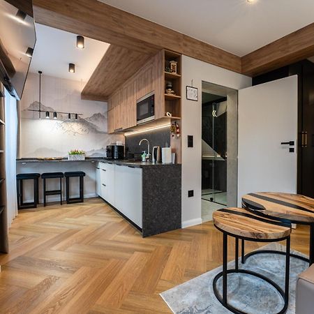 Apartamenty Ksiezycowe Spa - Tatra View - Golden Apartments زاكوباني المظهر الخارجي الصورة