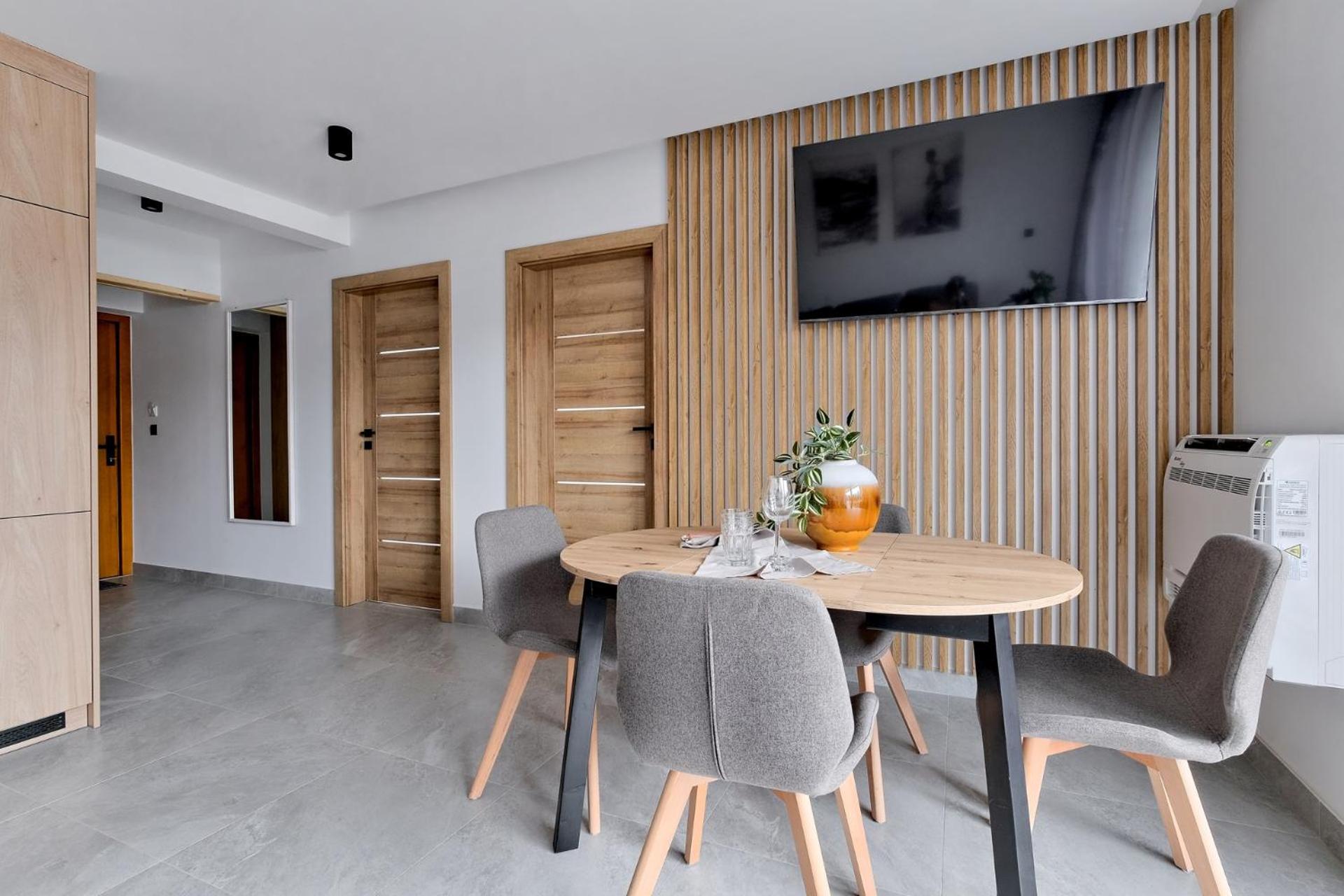 Apartamenty Ksiezycowe Spa - Tatra View - Golden Apartments زاكوباني المظهر الخارجي الصورة