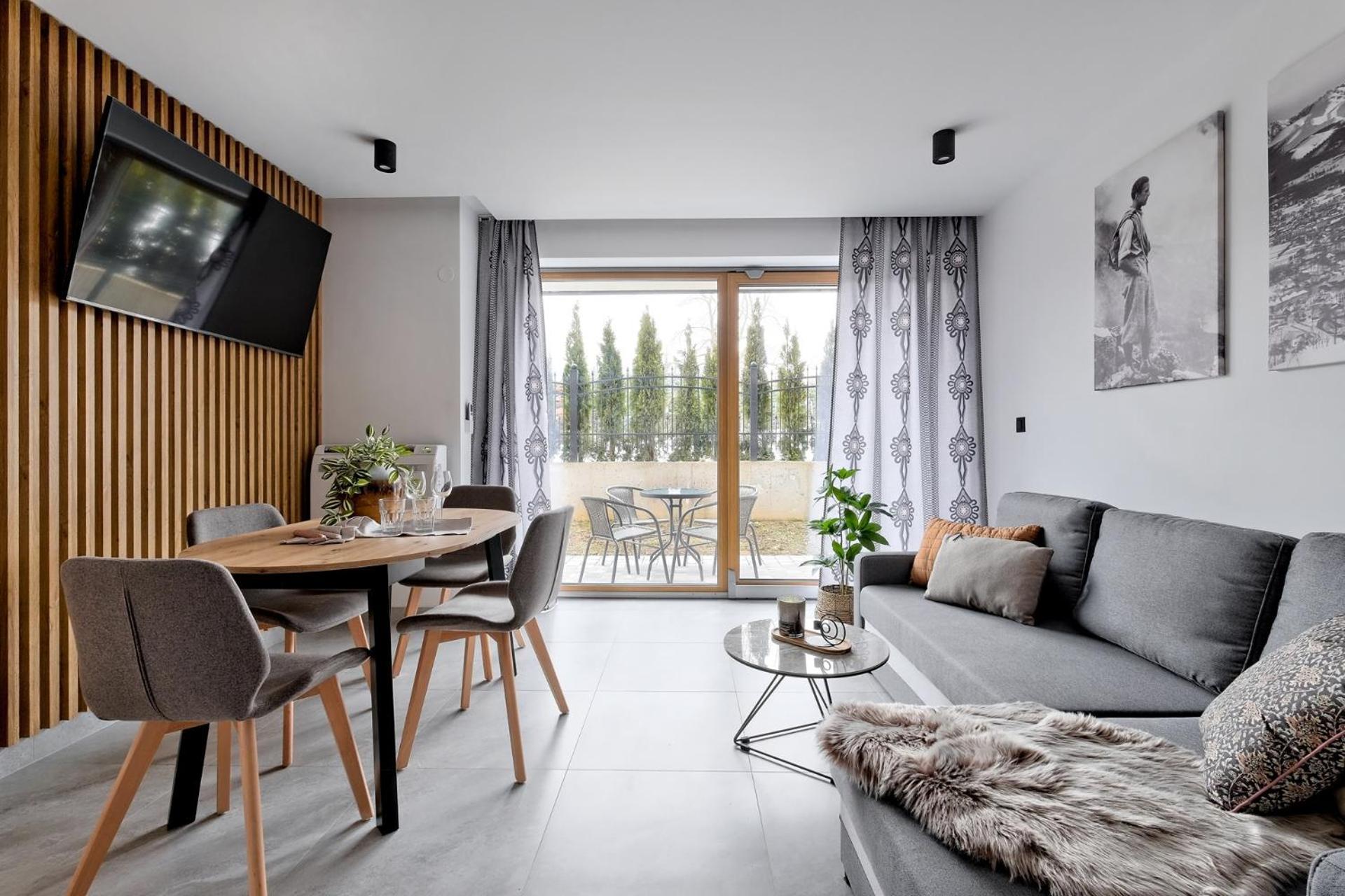 Apartamenty Ksiezycowe Spa - Tatra View - Golden Apartments زاكوباني المظهر الخارجي الصورة