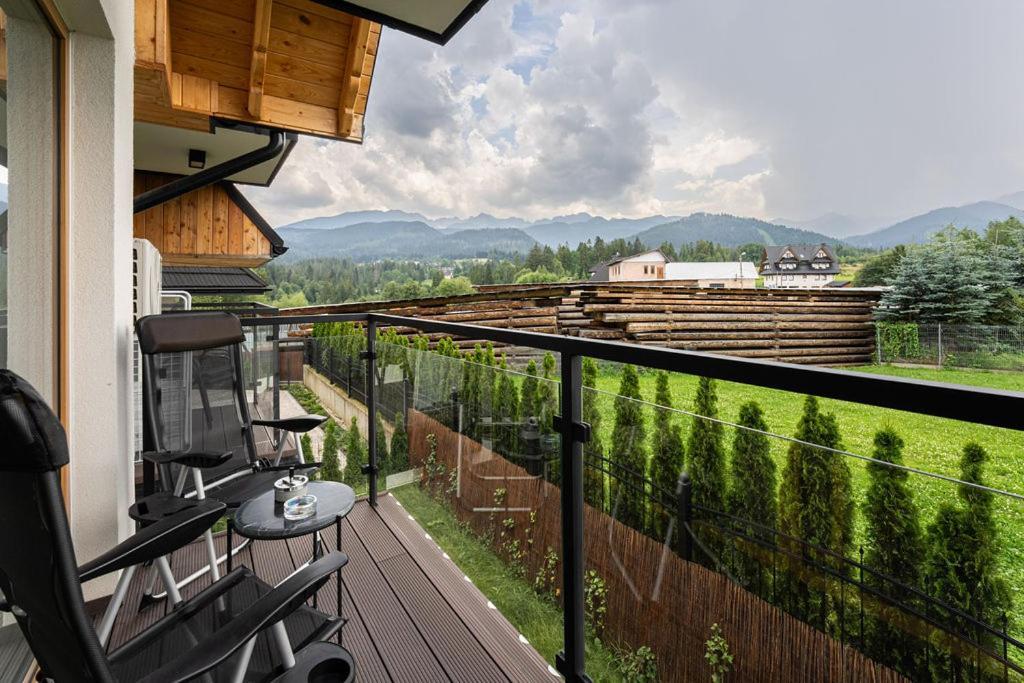 Apartamenty Ksiezycowe Spa - Tatra View - Golden Apartments زاكوباني المظهر الخارجي الصورة