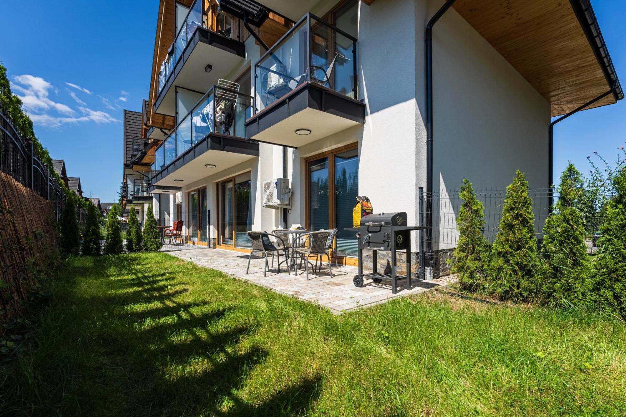 Apartamenty Ksiezycowe Spa - Tatra View - Golden Apartments زاكوباني المظهر الخارجي الصورة
